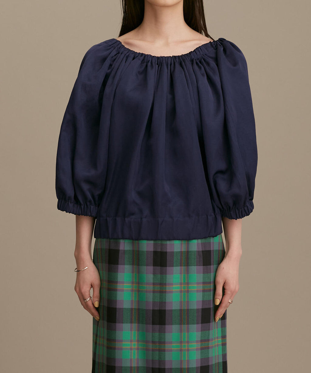 サテンギャザーブルゾン 五分袖