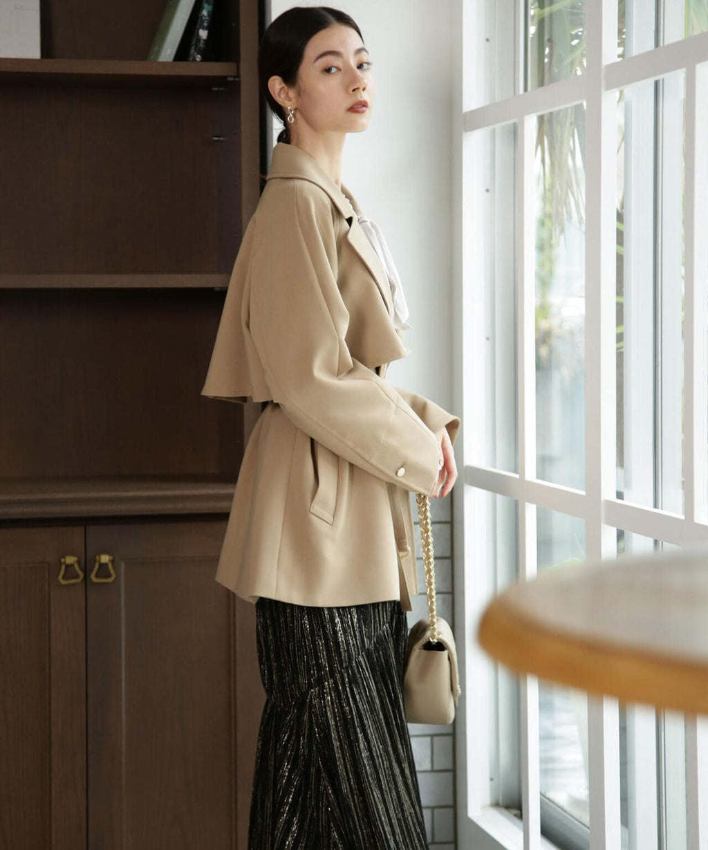 ベルテッドドビーミドルコート