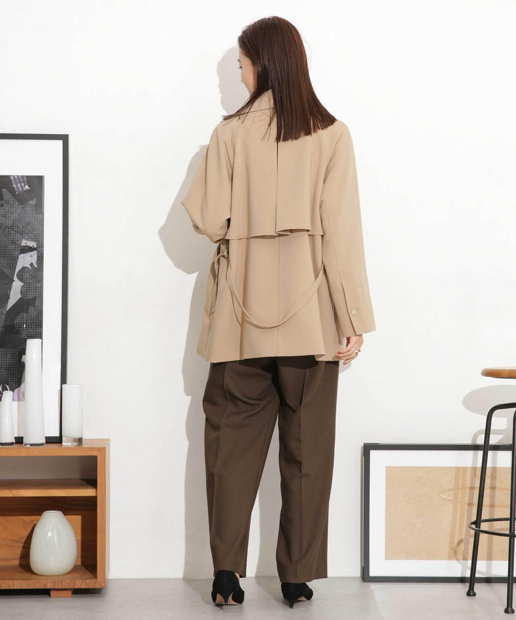 ベルテッドドビーミドルコート