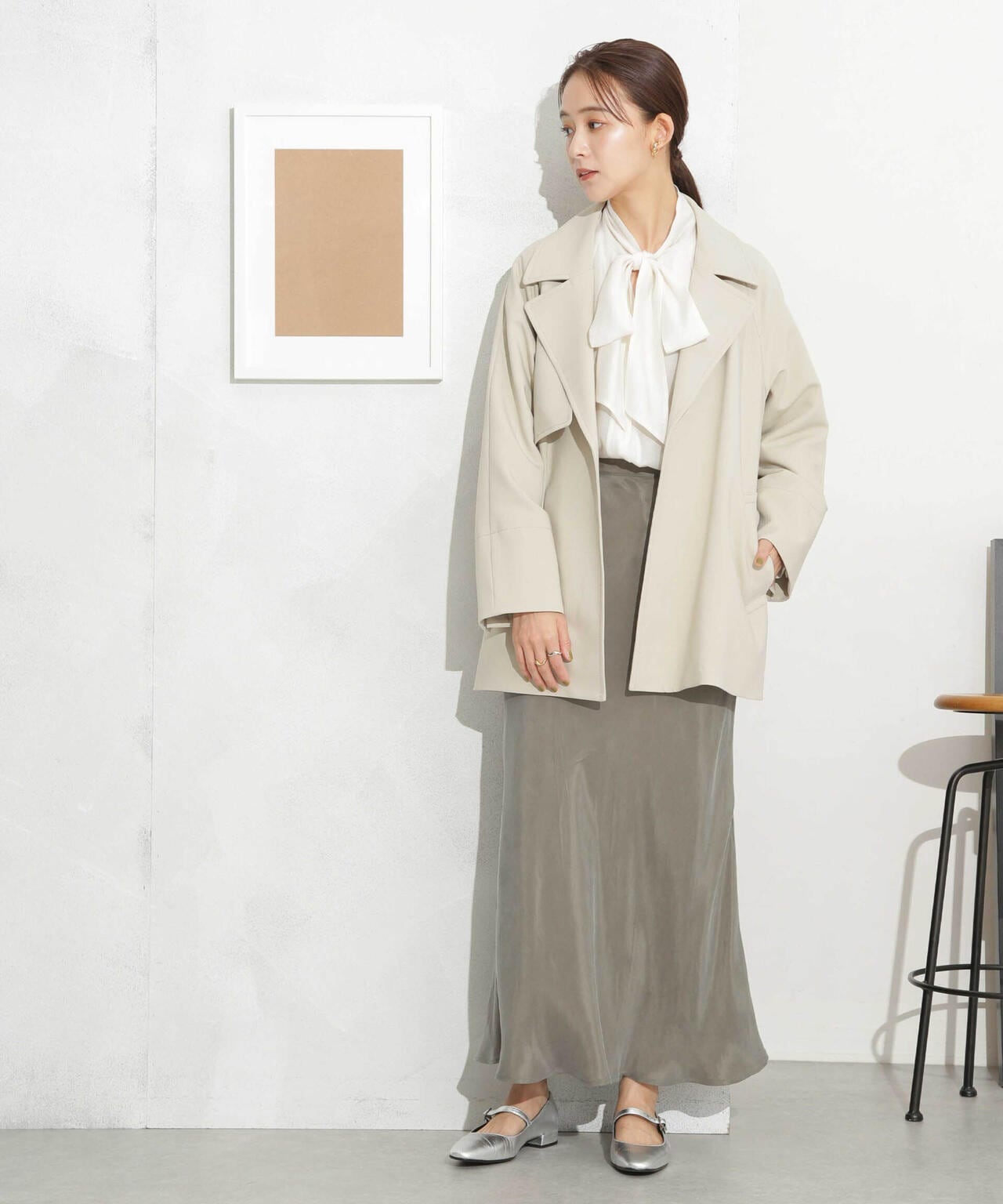 ベルテッドドビーミドルコート