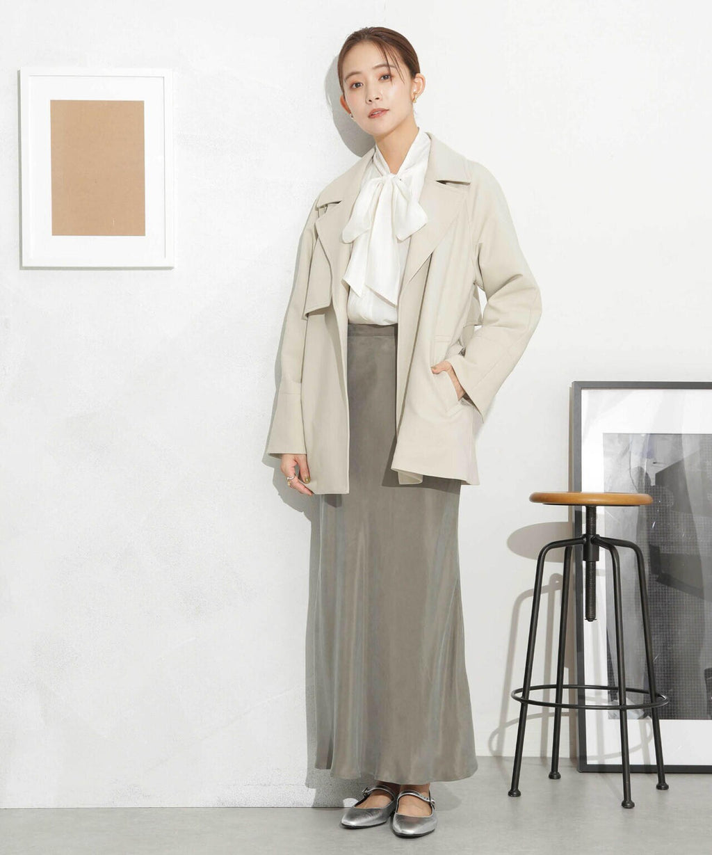 ベルテッドドビーミドルコート