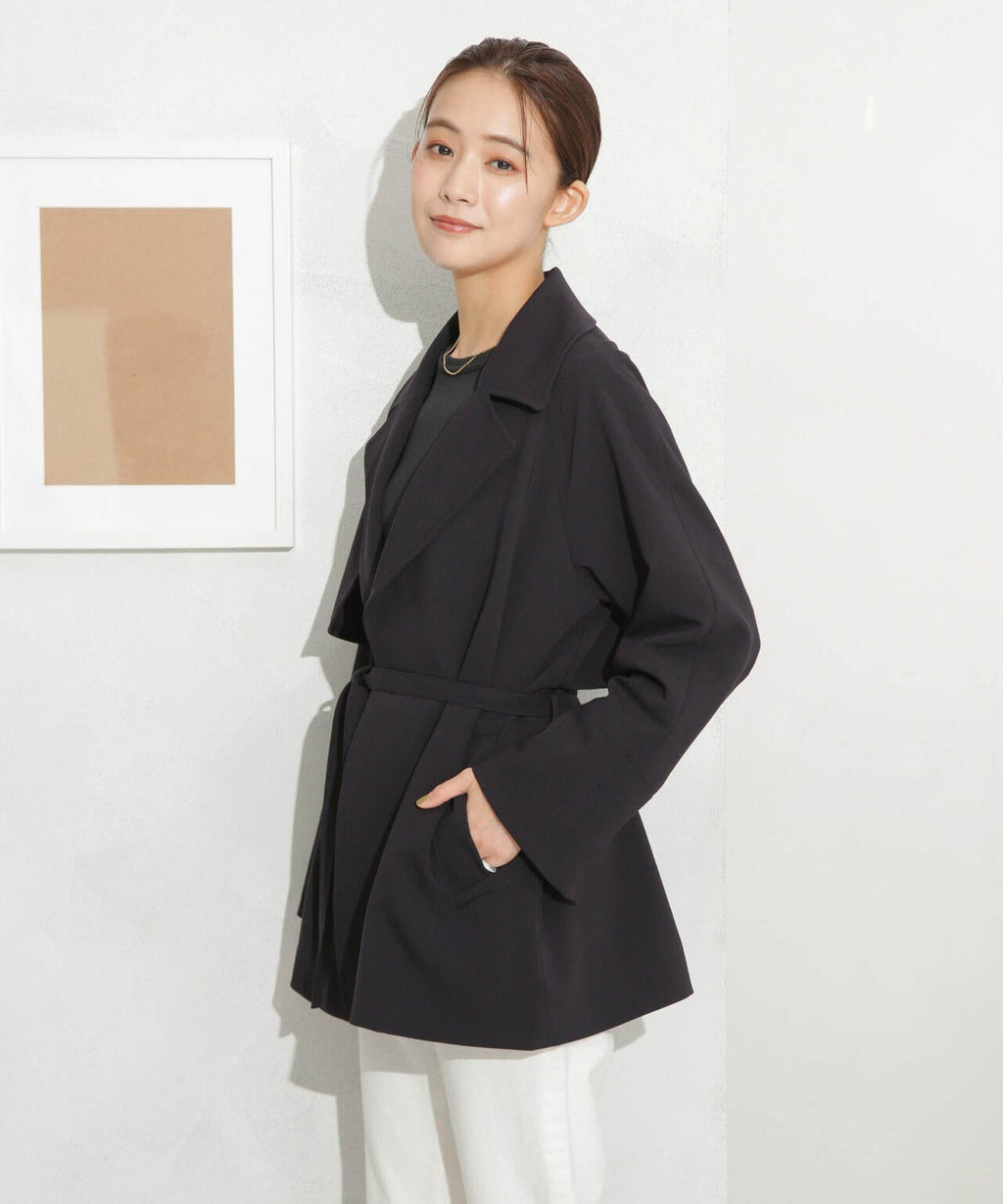 ベルテッドドビーミドルコート