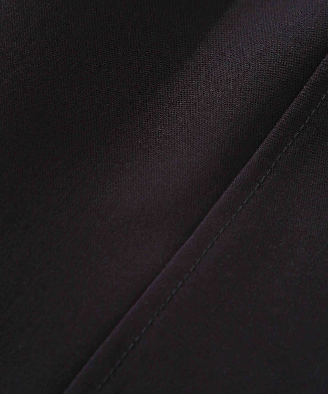 ベルテッドドビーミドルコート