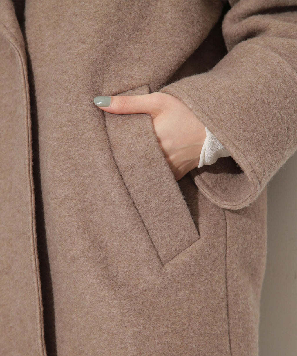 スライバーミドル丈コート