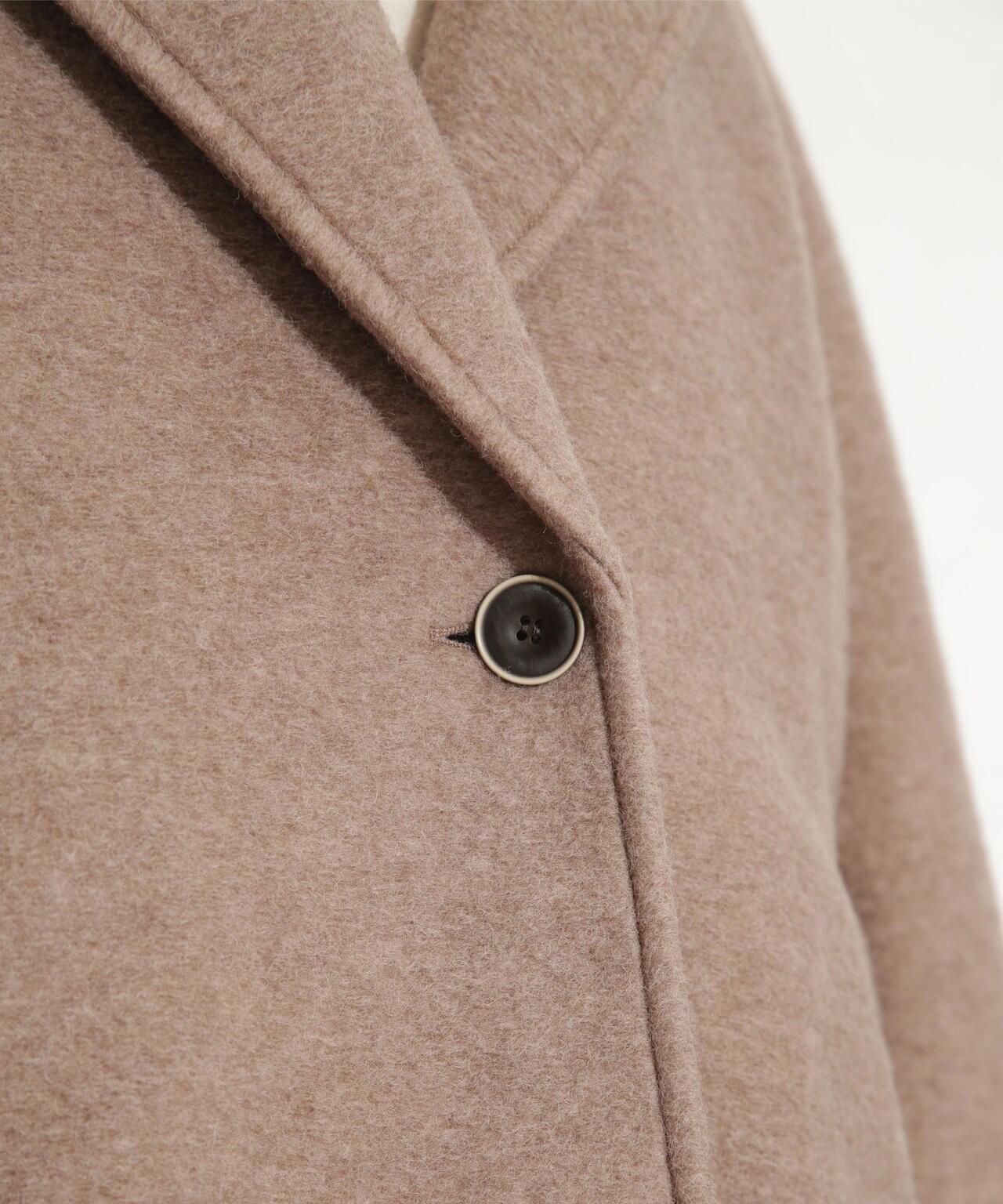 スライバーミドル丈コート