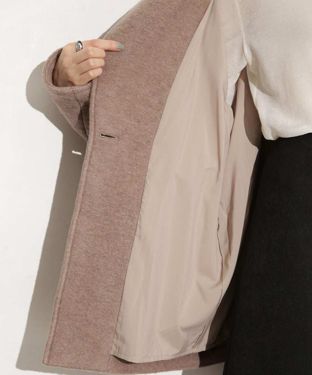 スライバーミドル丈コート