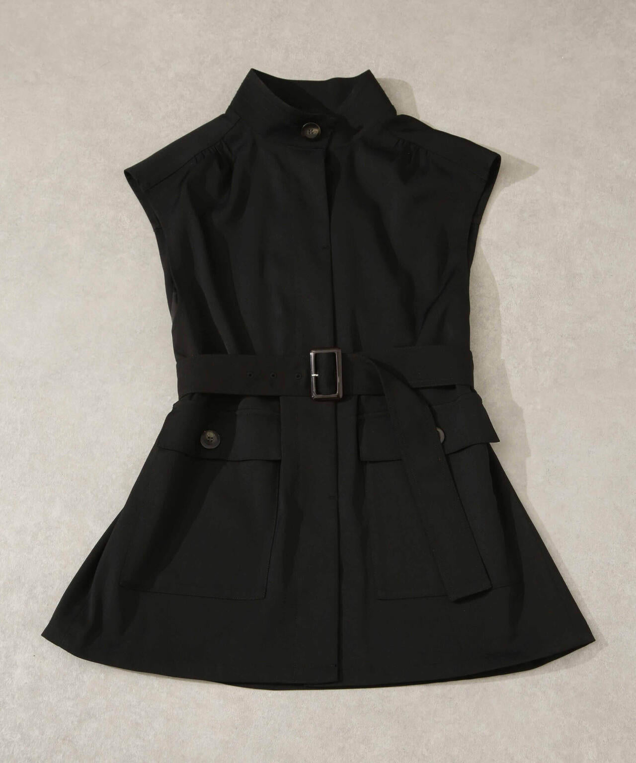 ベルト付きスタンドベスト