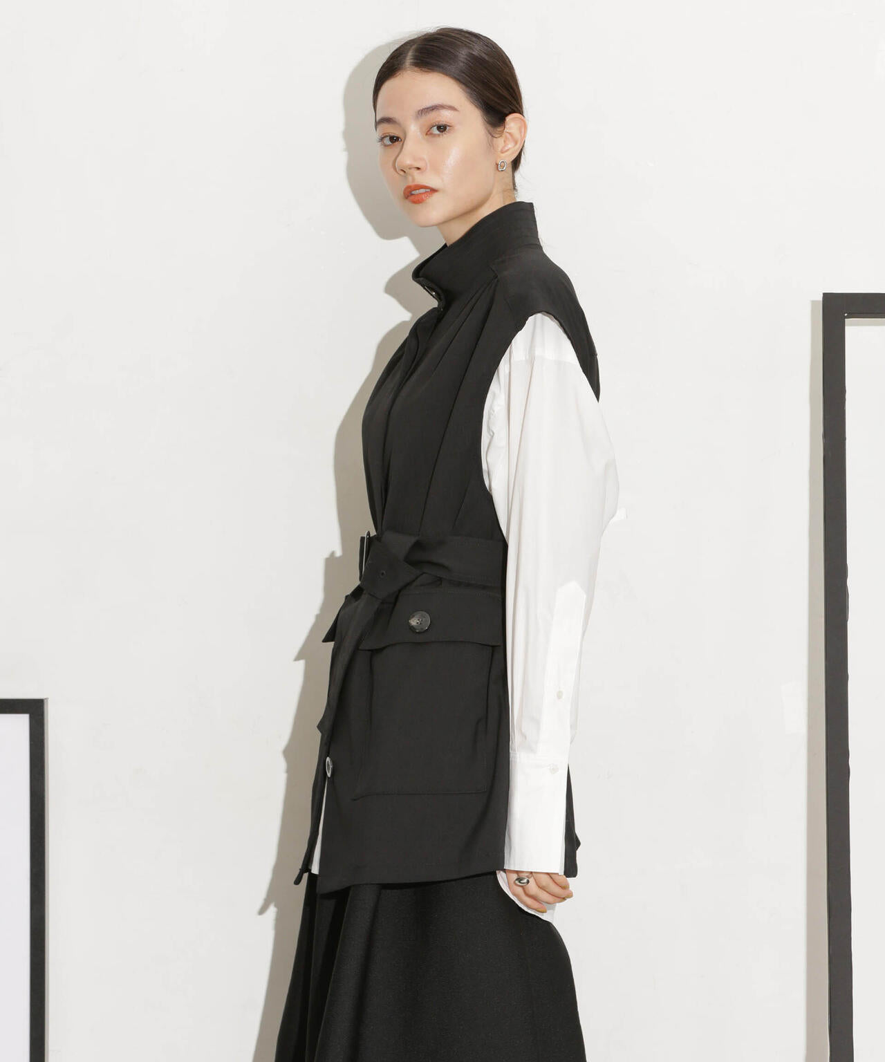 ベルト付きスタンドベスト