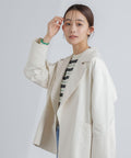 ミドル丈ビッグラペルコート