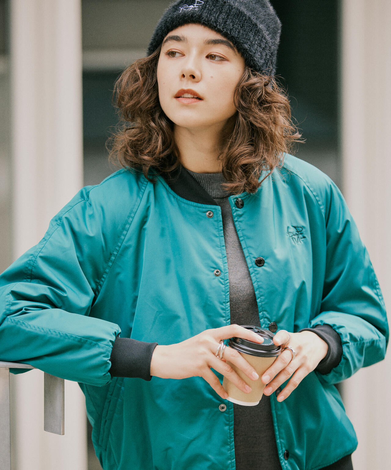 ナイロンサテンスタジャン